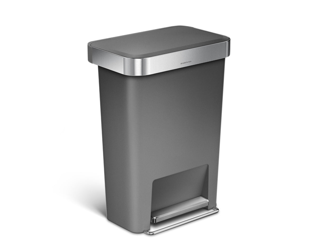 studio 45 litre. rectangular plastic step can with liner pocket