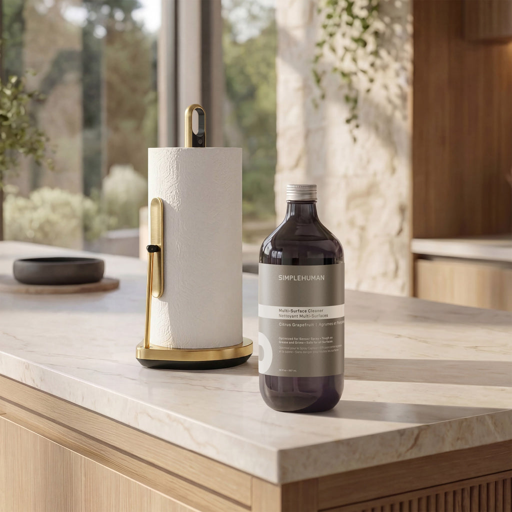 Paper Towel Holder with Spray